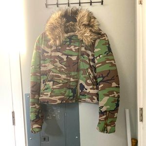 DENIM AND SUPPLY CAMO JACKET SIZE XL.